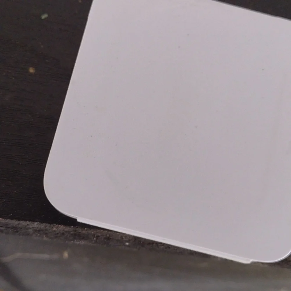 Apple Earpods with Lighting Connector NWT